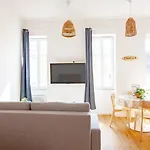 Providencia 5 - Shipyard And Yacht Crews Apartment *